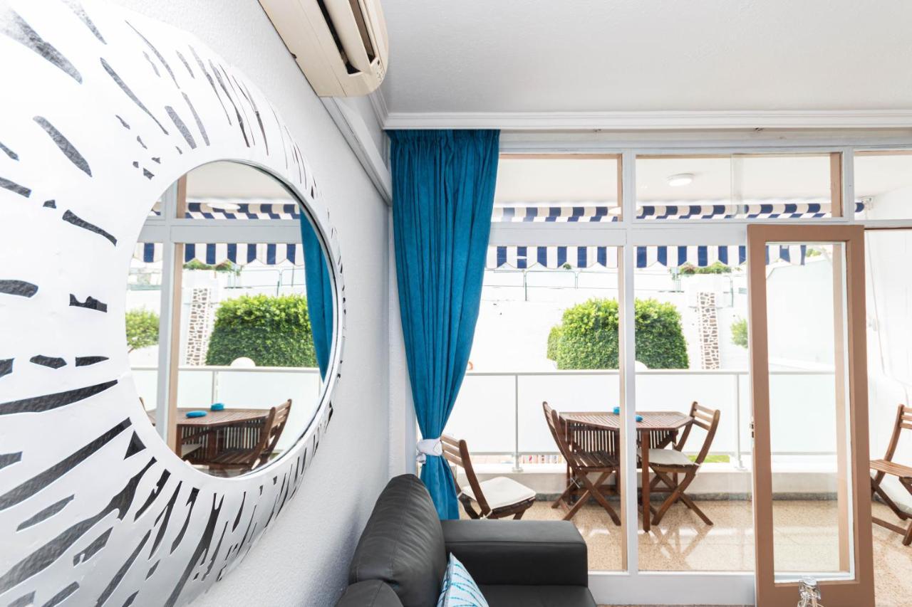 Serenity Yumbo - Europa Appartment 2Min Yumbo - 5Min From Beach - Wifi Free - Air Conditioner - Private Services - Free Welcome Book - Cohote Conserjeria Gran Canaria Playa del Ingles  Bagian luar foto