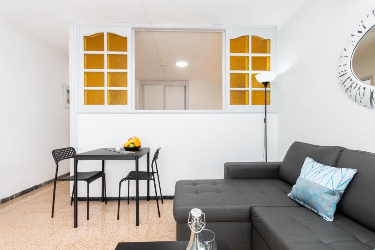 Serenity Yumbo - Europa Appartment 2Min Yumbo - 5Min From Beach - Wifi Free - Air Conditioner - Private Services - Free Welcome Book - Cohote Conserjeria Gran Canaria Playa del Ingles  Bagian luar foto