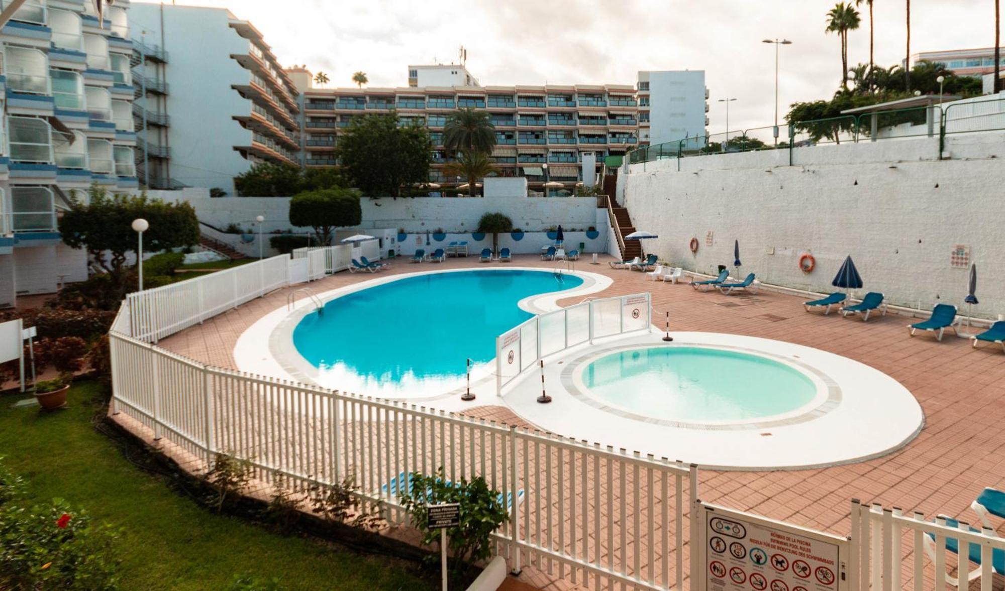 Serenity Yumbo - Europa Appartment 2Min Yumbo - 5Min From Beach - Wifi Free - Air Conditioner - Private Services - Free Welcome Book - Cohote Conserjeria Gran Canaria Playa del Ingles  Bagian luar foto