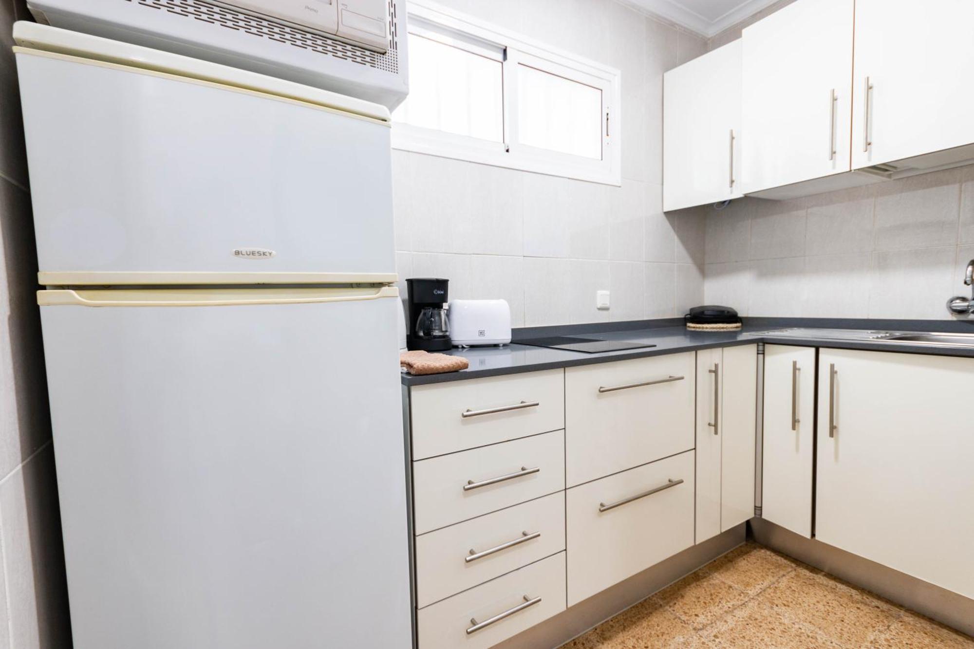 Serenity Yumbo - Europa Appartment 2Min Yumbo - 5Min From Beach - Wifi Free - Air Conditioner - Private Services - Free Welcome Book - Cohote Conserjeria Gran Canaria Playa del Ingles  Bagian luar foto
